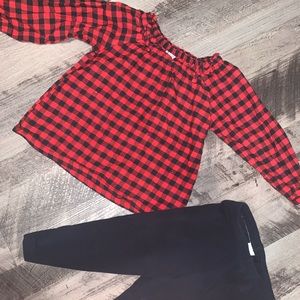 🎃Carter’s red plaid top with black leggings